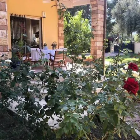 3 Minutes To Sea&Beach, Large Garden Lux Villa Βίλα *
